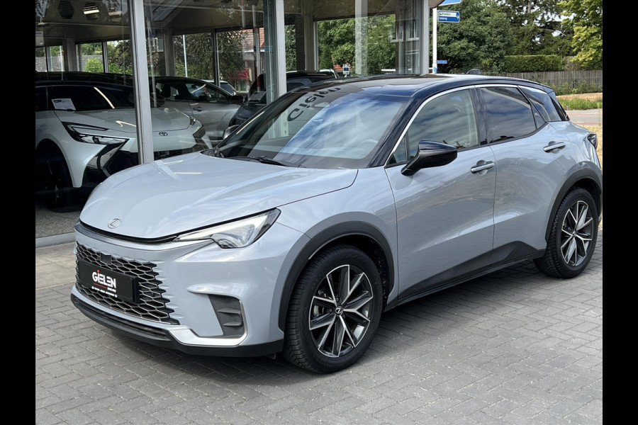 Lexus LBX 1.5 Hybrid Emotion Tech Pack | Leer, Elektrische achterklep, Keyless, Stoel + Stuurverwarming, 18 inch, Privacy glass