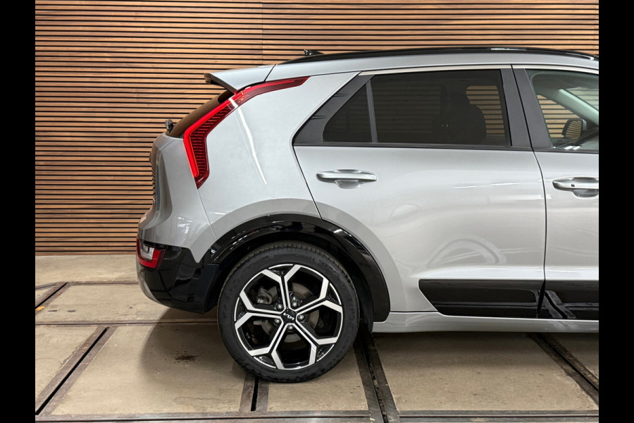 Kia Niro 1.6 GDi HEV Mild-Hybrid DynamicPlusLine | Cruise adapt. | Camera | 18Inch | Winterpakket | Design pakket Black |