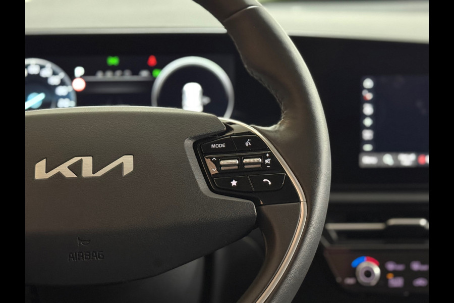 Kia Niro 1.6 GDi HEV Mild-Hybrid DynamicPlusLine | Cruise adapt. | Camera | 18Inch | Winterpakket | Design pakket Black |