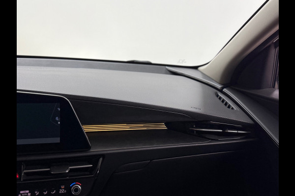Kia Niro 1.6 GDi HEV Mild-Hybrid DynamicPlusLine | Cruise adapt. | Camera | 18Inch | Winterpakket | Design pakket Black |