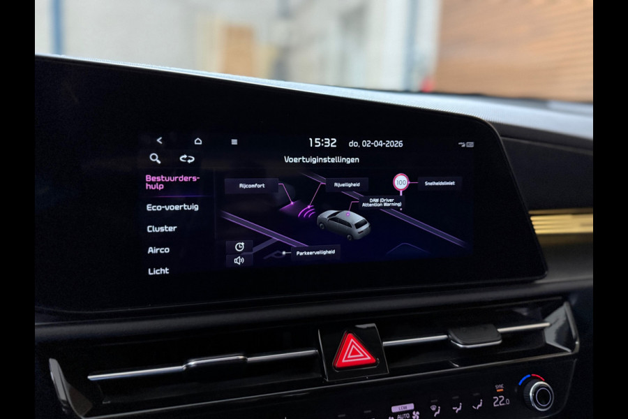 Kia Niro 1.6 GDi HEV Mild-Hybrid DynamicPlusLine | Cruise adapt. | Camera | 18Inch | Winterpakket | Design pakket Black |