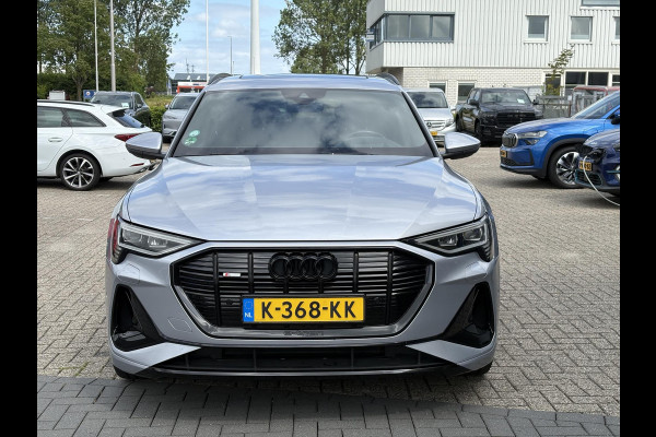 Audi e-tron 55 quattro S edition 95 kWh | achteruitrijcamera | bestuurdersstoel met geheugen | cruise control adaptief