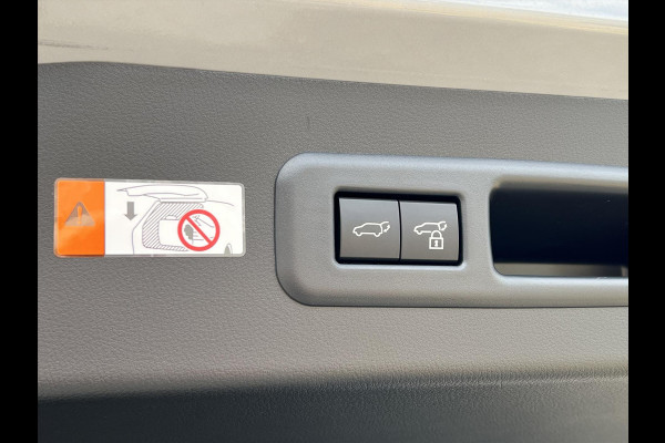 Lexus LBX 1.5 Hybrid Emotion Tech Pack | Leer, Elektrische achterklep, Keyless, Stoel + Stuurverwarming, 18 inch, Privacy glass