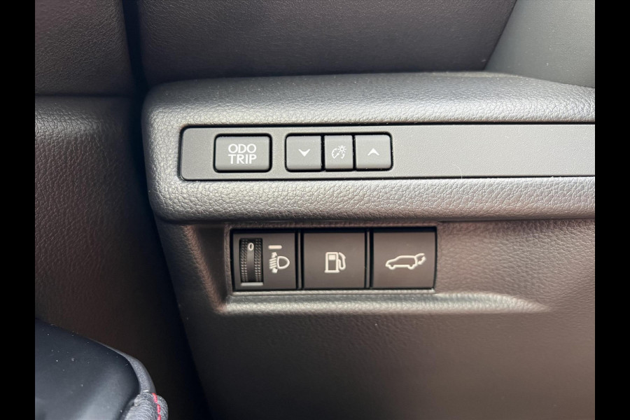 Lexus LBX 1.5 Hybrid Emotion Tech Pack | Leer, Elektrische achterklep, Keyless, Stoel + Stuurverwarming, 18 inch, Privacy glass
