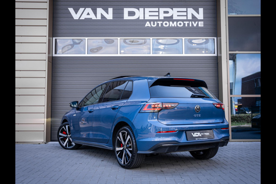 Volkswagen Golf 8.5 1.5 eHybrid GTE - Pano l HUD l Trekhaak l 360cam