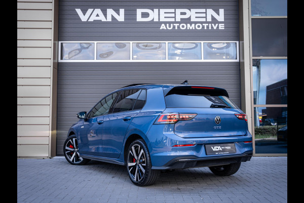 Volkswagen Golf 8.5 1.5 eHybrid GTE - Pano l HUD l Trekhaak l 360cam