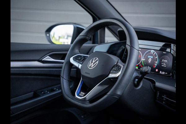 Volkswagen Golf 8.5 1.5 eHybrid GTE - Pano l HUD l Trekhaak l 360cam
