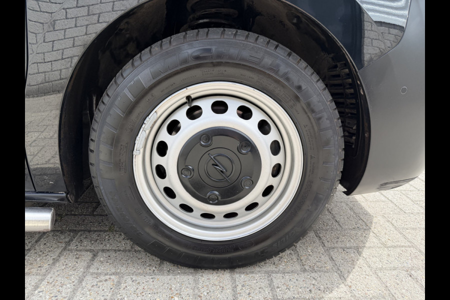 Opel Vivaro 1.5 CDTI L2H1 Edition / vaste prijs rijklaar € 18.950 ex btw / euro 6 / bpm vrij / lease vanaf € 319 / dubbele schuifdeur / zwart metallic / trekhaak / pdc voor en achter