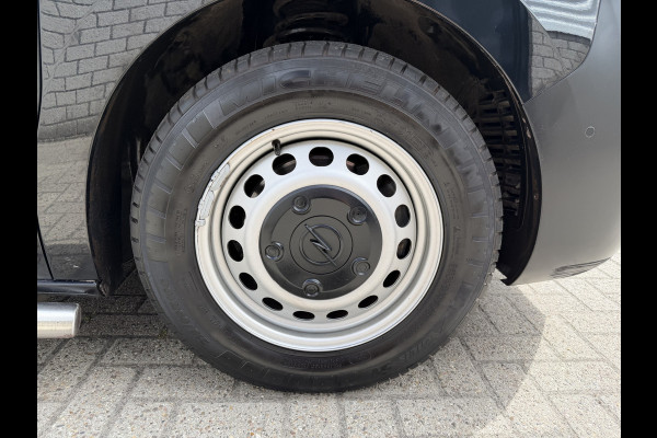 Opel Vivaro 1.5 CDTI L2H1 Edition / vaste prijs rijklaar € 18.950 ex btw / euro 6 / bpm vrij / lease vanaf € 319 / dubbele schuifdeur / zwart metallic / trekhaak / pdc voor en achter