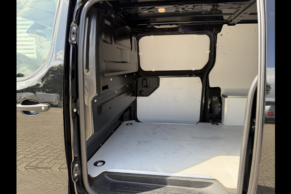 Opel Vivaro 1.5 CDTI L2H1 Edition / vaste prijs rijklaar € 18.950 ex btw / euro 6 / bpm vrij / lease vanaf € 319 / dubbele schuifdeur / zwart metallic / trekhaak / pdc voor en achter