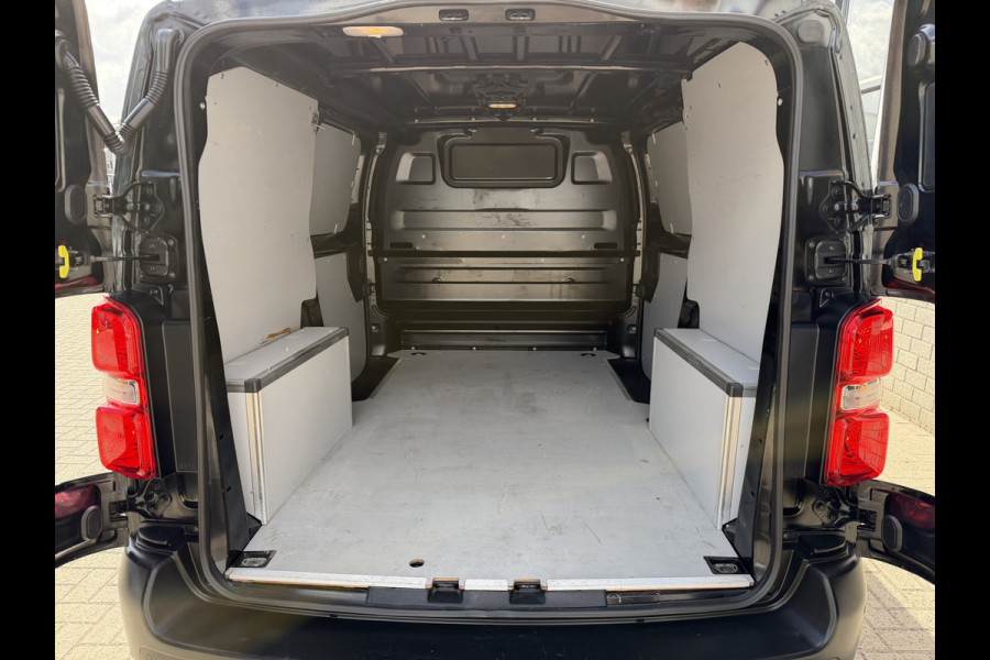 Opel Vivaro 1.5 CDTI L2H1 Edition / vaste prijs rijklaar € 18.950 ex btw / euro 6 / bpm vrij / lease vanaf € 319 / dubbele schuifdeur / zwart metallic / trekhaak / pdc voor en achter