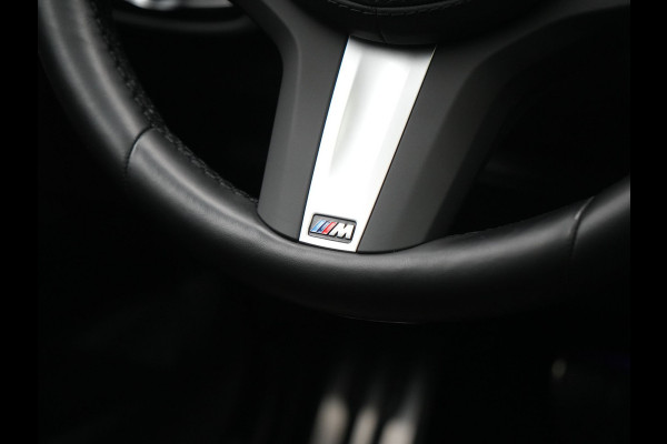 BMW iX3 M Sport High Executive 80 kWh 286pk Dealer O.H. SOH 95% | Trekhaak Af Fabriek | Panodak | Head Up | 360 Camera | Harman / Kardon | Lederen Sportstoelen Memory & Verwarmd | Keyless | Blis | Sfeerverlichting | 20"L.M | Adaptive LED |