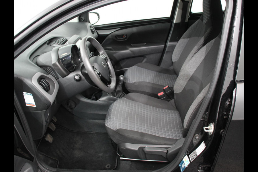 Peugeot 108 1.0 e-VTi Active Airco Bluetooth Led DAB 5 deurs