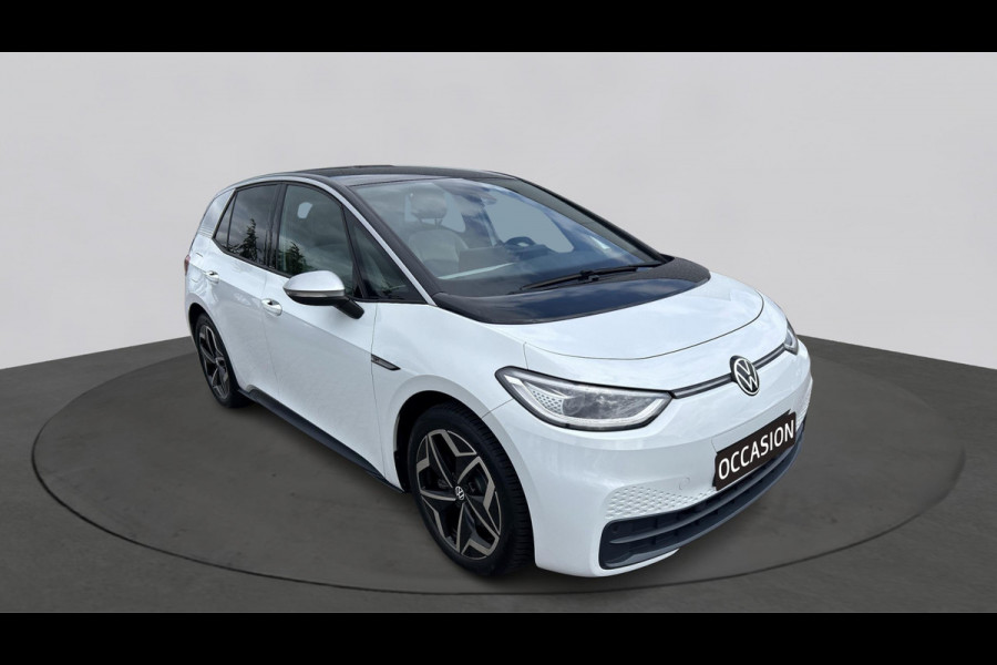 Volkswagen ID.3 First Plus 58 kWh Navigatie,stoelverwarming ,cruise controll, appconnect