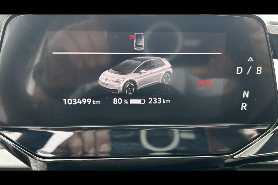 Volkswagen ID.3 First Plus 58 kWh Navigatie,stoelverwarming ,cruise controll, appconnect