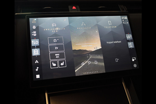 Land Rover Range Rover Velar 3.0 P400 AWD Dynamic SE MHEV / Batumi Gold / Acc / Lane Assist / Dode Hoek / 360 Camera / Leder /Pano