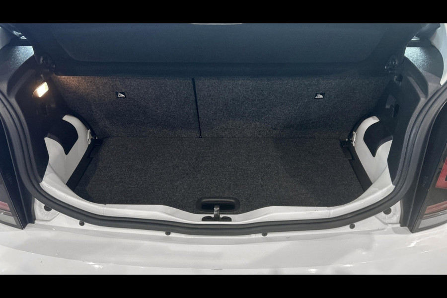 Volkswagen up! 1.0 BMT move up!