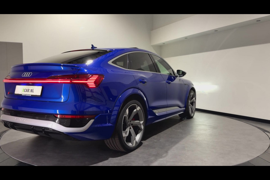 Audi Q8 Sportback e-tron S quattro SQ8 115 kWh | Valcona Leder | Panoramadaj | Trekhaak | 22'' | Matrix LED | Memory | B&O |