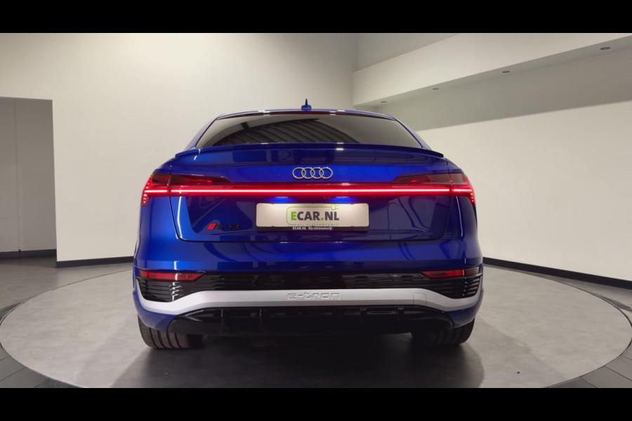 Audi Q8 Sportback e-tron S quattro SQ8 115 kWh | Valcona Leder | Panoramadaj | Trekhaak | 22'' | Matrix LED | Memory | B&O |