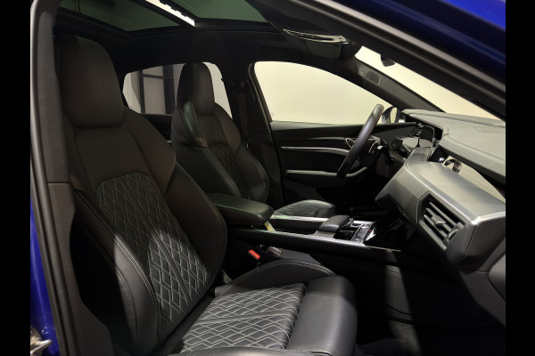 Audi Q8 Sportback e-tron S quattro SQ8 115 kWh | Valcona Leder | Panoramadaj | Trekhaak | 22'' | Matrix LED | Memory | B&O |
