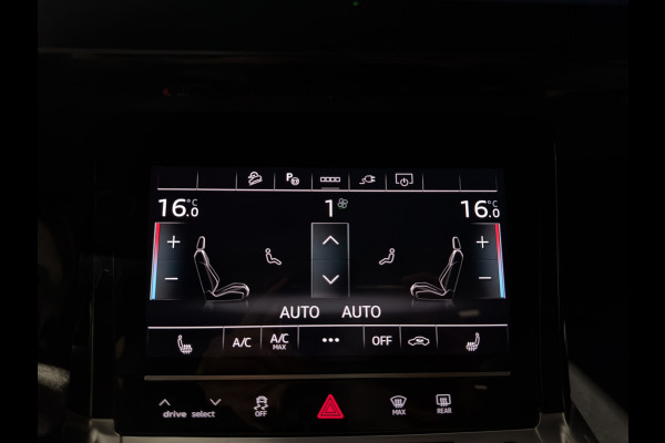 Audi Q8 Sportback e-tron S quattro SQ8 115 kWh | Valcona Leder | Panoramadaj | Trekhaak | 22'' | Matrix LED | Memory | B&O |