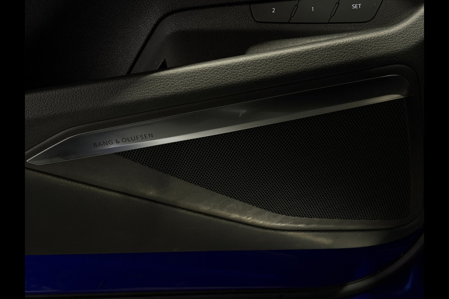 Audi Q8 Sportback e-tron S quattro SQ8 115 kWh | Valcona Leder | Panoramadaj | Trekhaak | 22'' | Matrix LED | Memory | B&O |