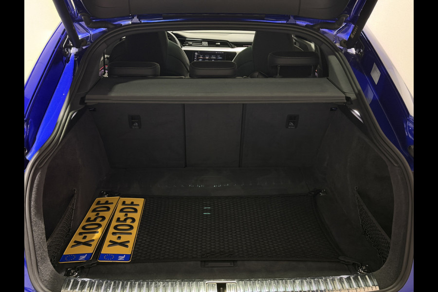 Audi Q8 Sportback e-tron S quattro SQ8 115 kWh | Valcona Leder | Panoramadaj | Trekhaak | 22'' | Matrix LED | Memory | B&O |