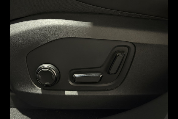 Polestar 4 Long Range Single motor 100 kWh | Drive Pro, Pilot & Plus Pack | Trekhaak | Extra getint glas achter