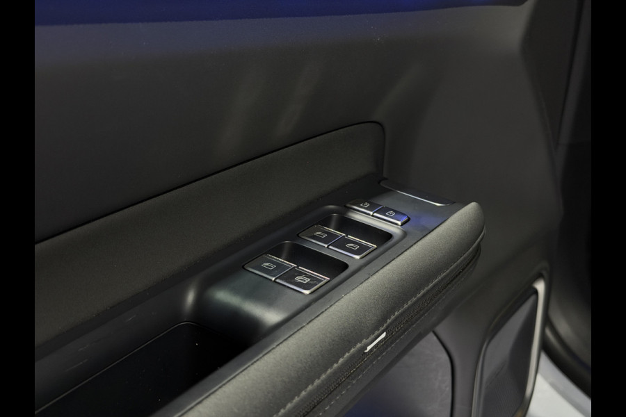 Polestar 4 Long Range Single motor 100 kWh | Drive Pro, Pilot & Plus Pack | Trekhaak | Extra getint glas achter