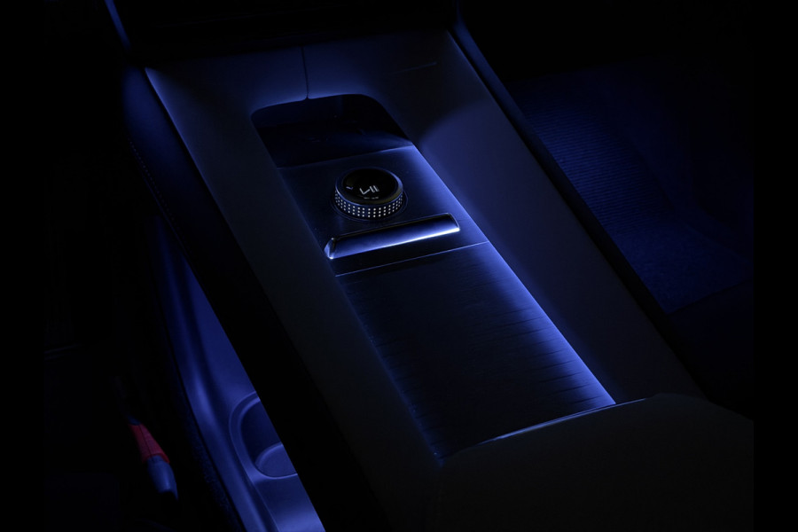 Polestar 4 Long Range Single motor 100 kWh | Drive Pro, Pilot & Plus Pack | Trekhaak | Extra getint glas achter