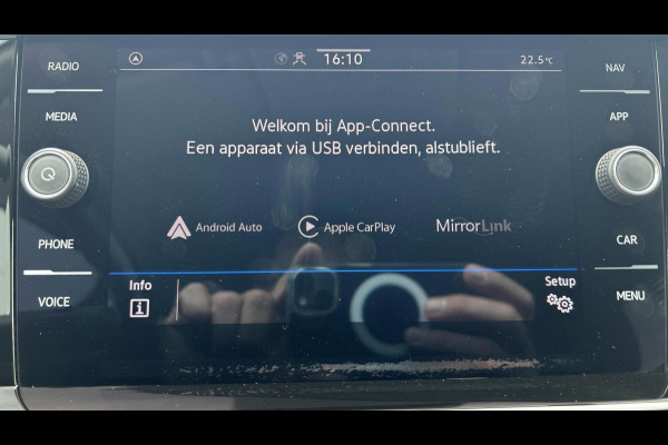 Volkswagen Polo 1.0 TSI 95pk R-Line Edition | Parkeersensoren | Acc | Led | Clima