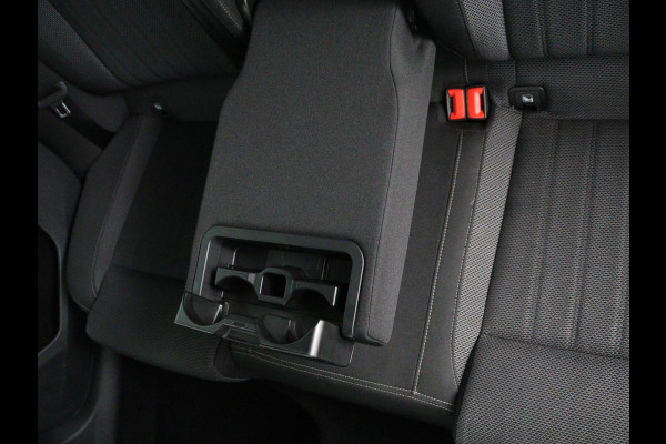 Škoda Superb Combi 1.4 TSI iV Business Edition Plus | SOH 93,2% | Camera | Cruise control | Navigatie | DAB+ | Carplay | Climate control | Sfeerverlichting