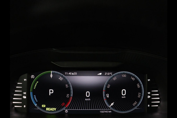 Škoda Superb Combi 1.4 TSI iV Business Edition Plus | SOH 93,2% | Camera | Cruise control | Navigatie | DAB+ | Carplay | Climate control | Sfeerverlichting