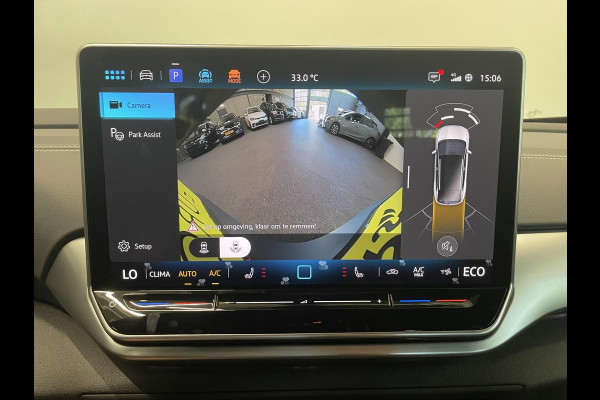 Volkswagen ID.4 Pro Limited Edition 77 kWh Navigatie Apple Carplay/Android Auto Keyless PDC V+A Climate Control DAB+ Lane Assist Adaptieve Cruise control Velours / Alcantara bekleding 19" Lichtmetalen Velgen