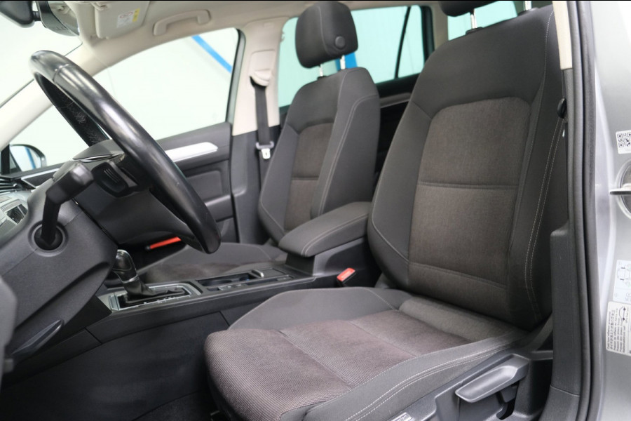 Volkswagen Passat Variant 1.5 TSI Comfortline Business Automaat - N.A.P. Airco ,Cruise, Navi, PDC, Carplay, Virtual display.