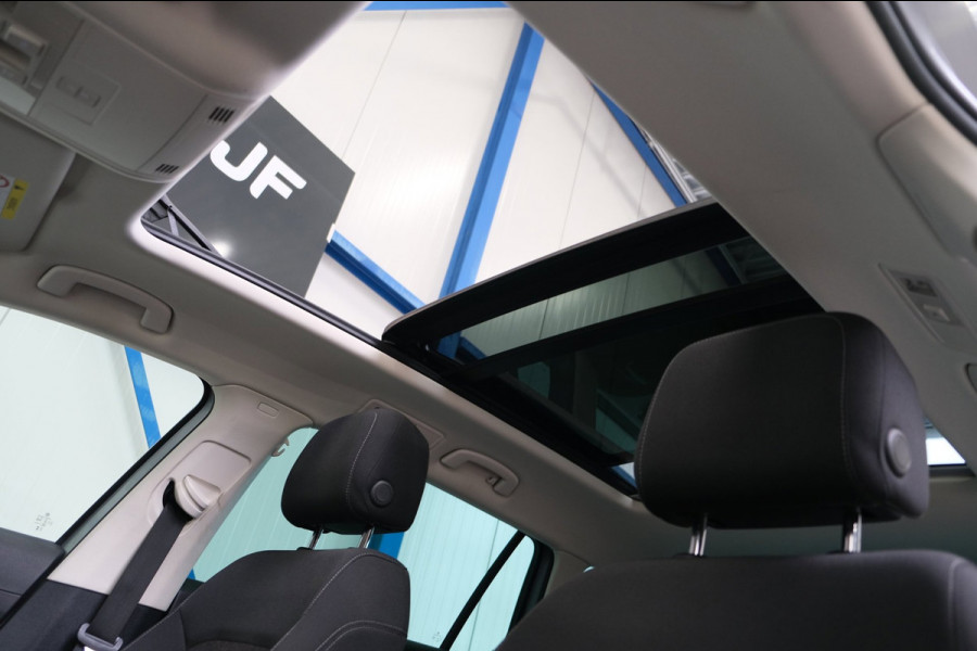 Volkswagen Passat Variant 1.5 TSI Comfortline Business Automaat - N.A.P. Airco ,Cruise, Navi, PDC, Carplay, Virtual display.