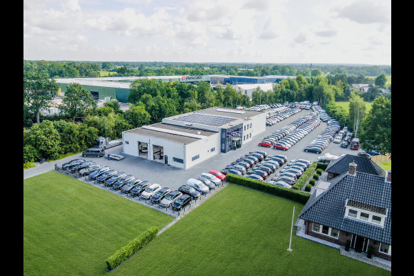 Volkswagen Passat Variant 1.5 TSI Comfortline Business Automaat - N.A.P. Airco ,Cruise, Navi, PDC, Carplay, Virtual display.