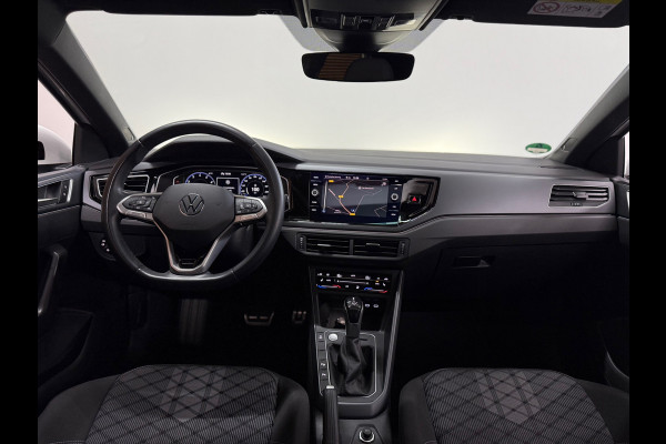 Volkswagen Taigo 1.5 TSI R-Line Executive | Pano | ACC | Digital Cockpit | Camera | Keyless