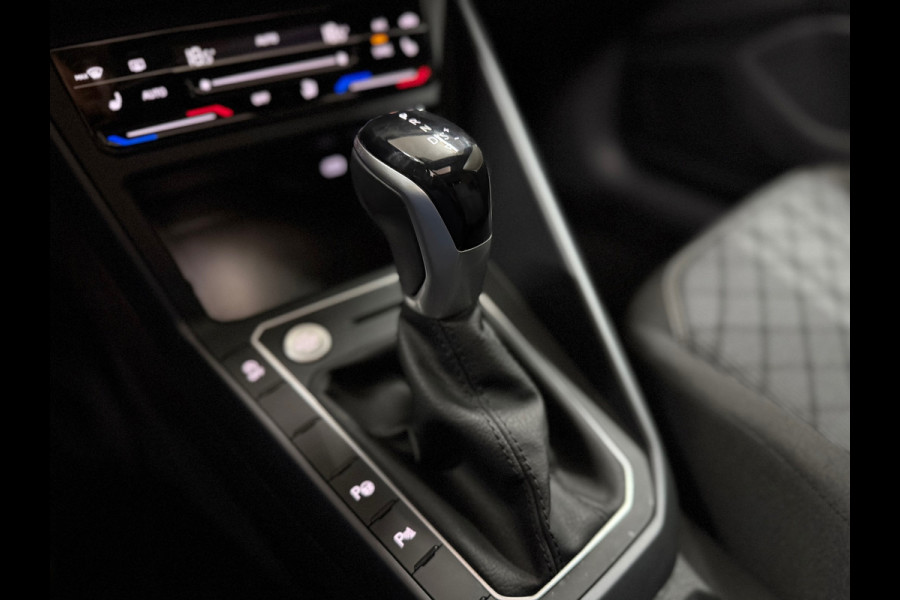 Volkswagen Taigo 1.5 TSI R-Line Executive | Pano | ACC | Digital Cockpit | Camera | Keyless