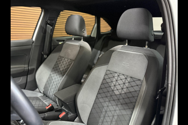 Volkswagen Taigo 1.5 TSI R-Line Executive | Pano | ACC | Digital Cockpit | Camera | Keyless