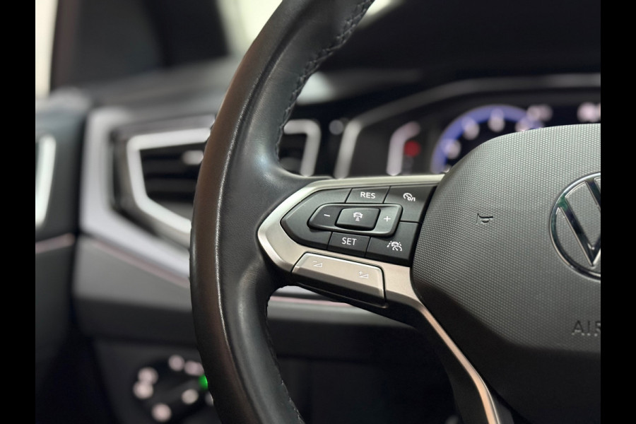 Volkswagen Taigo 1.5 TSI R-Line Executive | Pano | ACC | Digital Cockpit | Camera | Keyless