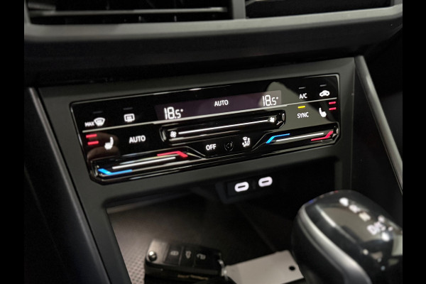 Volkswagen Taigo 1.5 TSI R-Line Executive | Pano | ACC | Digital Cockpit | Camera | Keyless