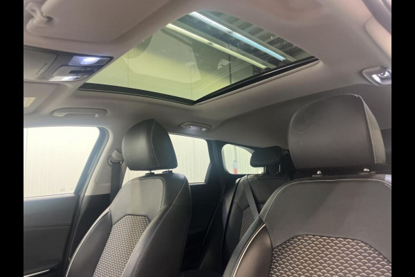 Kia Ceed Sportswagon 1.0 T-GDi 120PK ExecutiveLine / Panorama-schuifdak / 1/2 Leder / Navigatie / Airco-ecc./ Pdc+Camera / Stoel-Stuurverwarming /