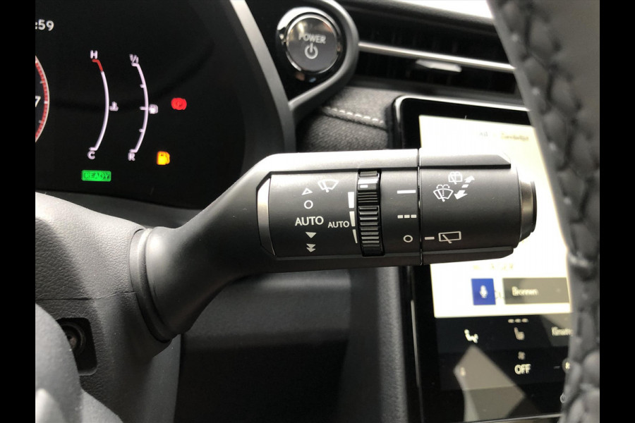 Lexus LBX 1.5 Comfort & Safety Pack | Dodehoekherkenning, Parkeersensoren, Keyless, Stoelverwarming