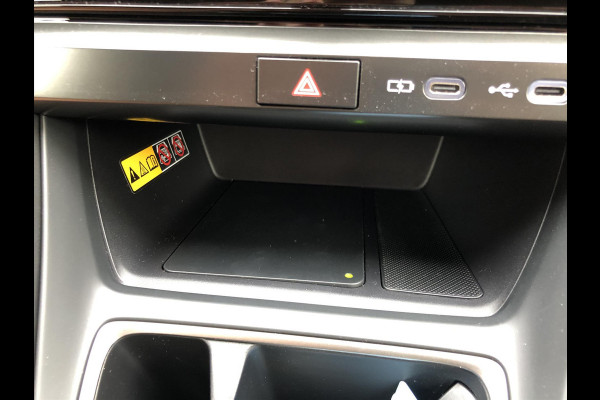 Lexus LBX 1.5 Comfort & Safety Pack | Dodehoekherkenning, Parkeersensoren, Keyless, Stoelverwarming