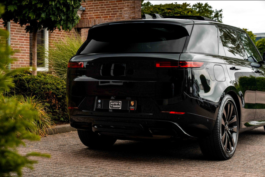 Land Rover Range Rover Sport 3.0 P550e Autobiography Full Option | Trekhaak | Schuifdak | Meridian | Softclose | Massage | 23''
