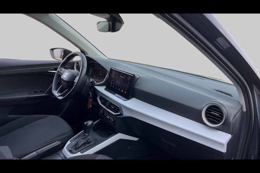 Seat Arona 1.0 TSI 110pk DSG Style Business Intense Stoelverwarming | Clima | Pdc | Navigatie