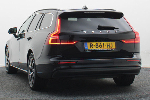 Volvo V60 2.0 B4 Core Climate Pack, ACC, Camera, Apple Carplay, Keyless, Trekhaak