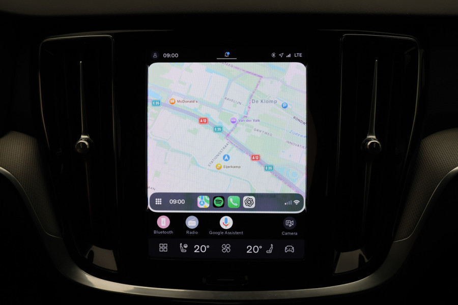 Volvo V60 2.0 B4 Core Climate Pack, ACC, Camera, Apple Carplay, Keyless, Trekhaak