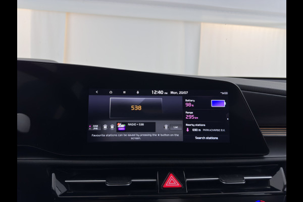 Kia Niro EV DynamicLine 64.8 kWh [3-Fase-11kW] {SoH-96%} (INCL-BTW) Aut. *LEATHER-FABRIC | ADAPTIVE-CRUISE | DIGI-COCKPIT | KEYLESS | CAMERA | DAB | COMFORTSEATS | SHIFTPADDLES | ECC | PDC | CARPLAY | AMBIENT-LIGHT | 17''ALU*